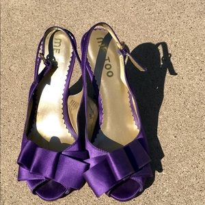 Me Too purple heels